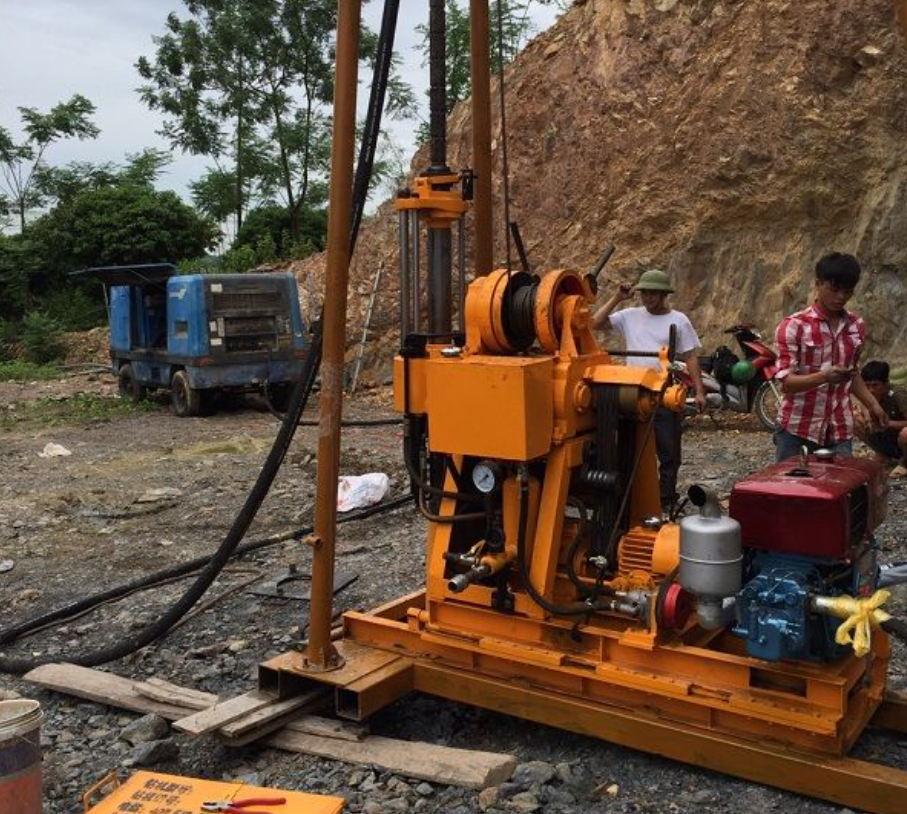 Báo giá gian khoan giếng công nghiệp ở khu công nghiệp TP Biên Hòa, lắp máy bơm nước hỏa tiễn công nghiệp.