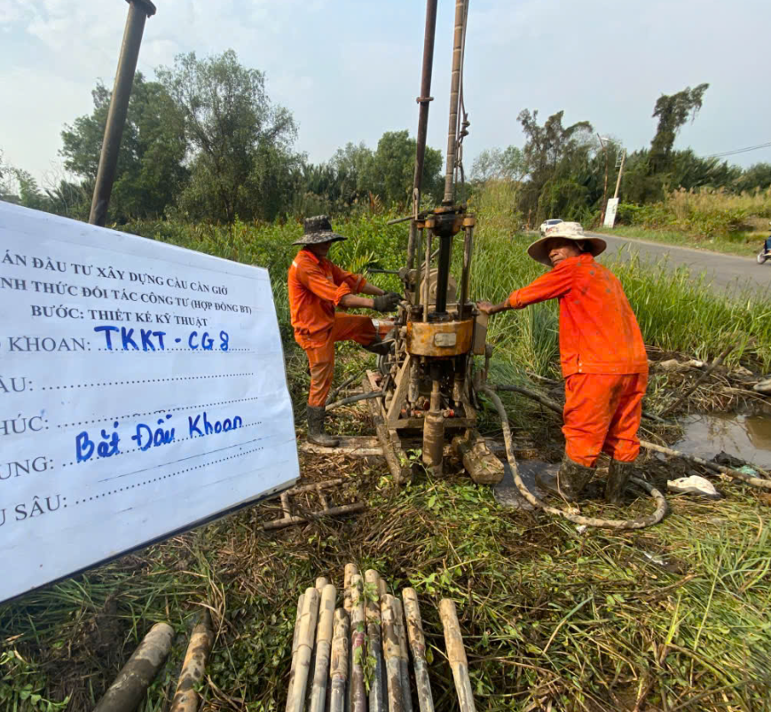 Khoan thăm dò đia chất khu vực Cần Giờ