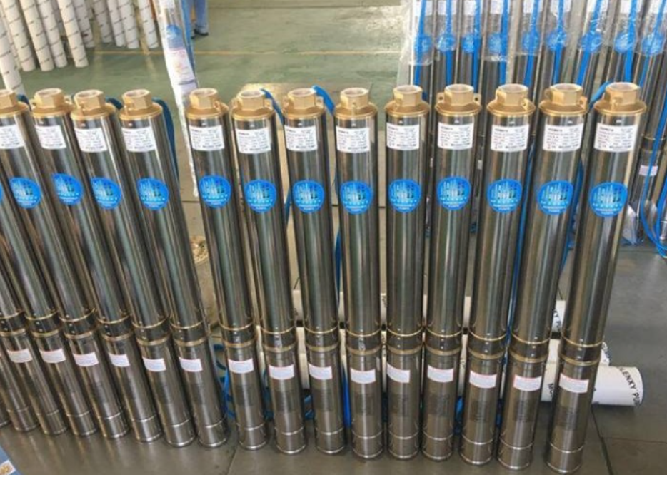 Sửa chữa, lắp máy bơm nước hỏa tiễn công nghiệp ở KCN Tân Uyên, Bình Dương.