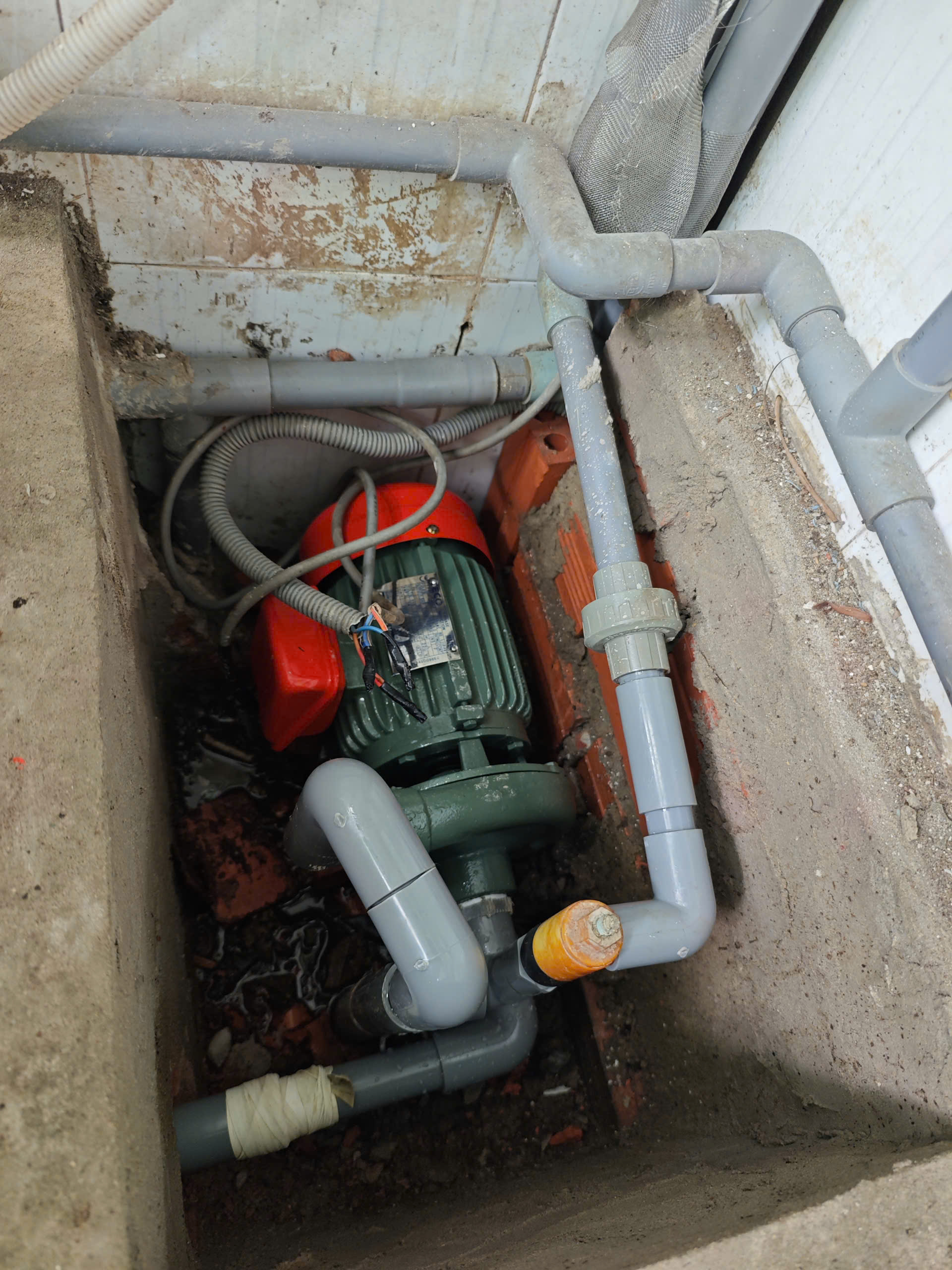 Thợ sửa máy bơm nước giếng khoan khu vực quận 11
