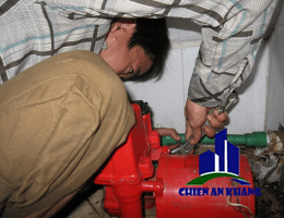 Thợ sửa máy bơm nước tại quận 5